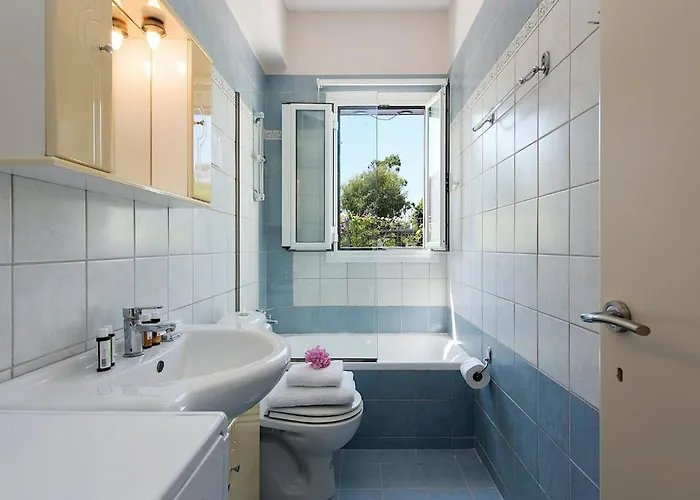 Vila Enchanting Corfu Retreat 1 Bedroom Angelina Serene Pool *